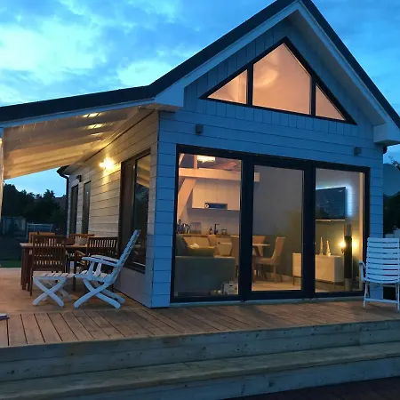 Baltic Waterfront Yacht House - Private Garden & Watersports Included * Świnoujście