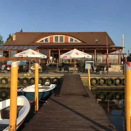 Baltic Waterfront Yacht House Holiday park *