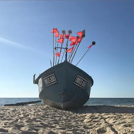 Baltic Waterfront Yacht House - Private Garden & Watersports Included *