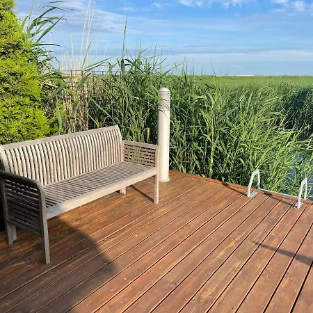 Baltic Waterfront Yacht House - Private Garden & Watersports Included