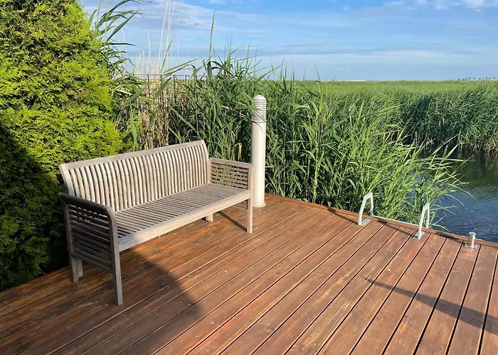 Baltic Waterfront Yacht House - Private Garden & Watersports Included